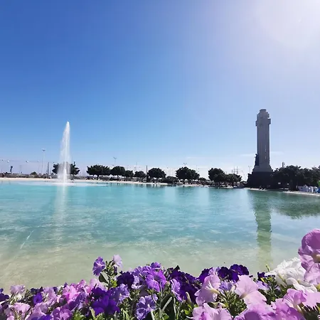 Home2book Bright Stadium Apartment, Cruz